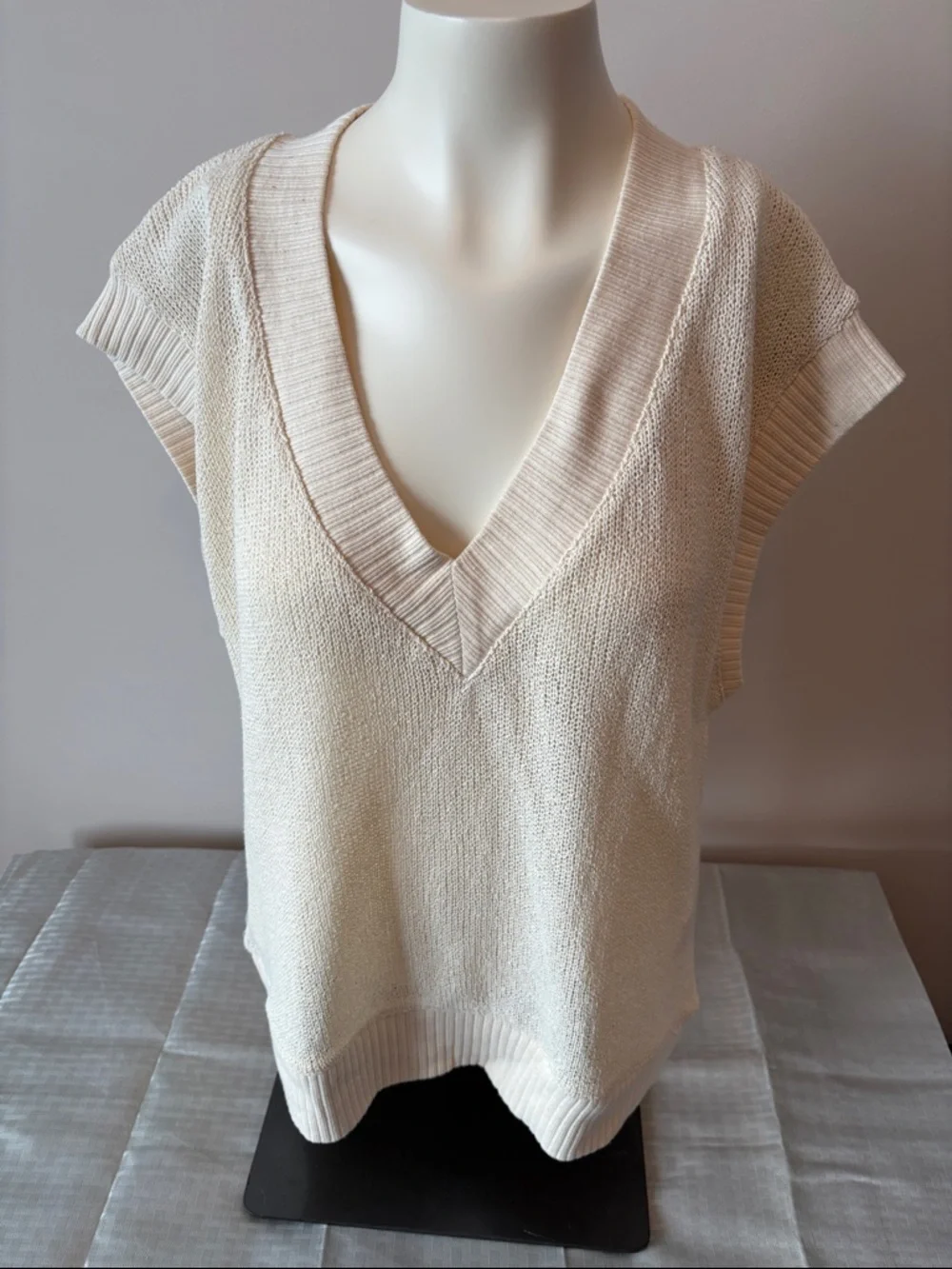 Zara Oversized Knit Vest - Picture 2 of 8